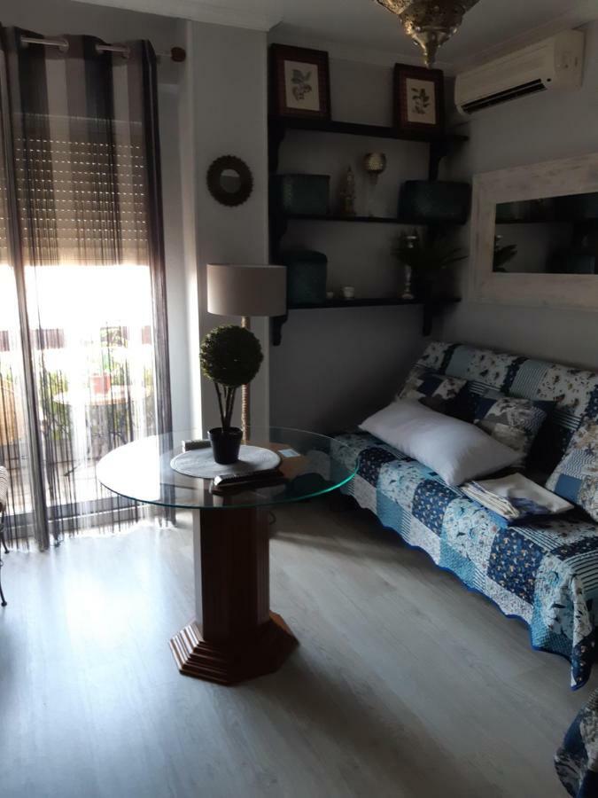 Espacio Amalia Triana Sevilla Exterior foto